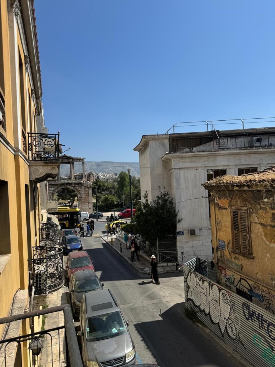 Athenian Gate To Plaka By Athenian Homes Exterior photo